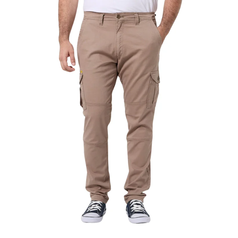 Pantalón cargo fit elastizado Pampero beige ajustado para trabajo y uso casual